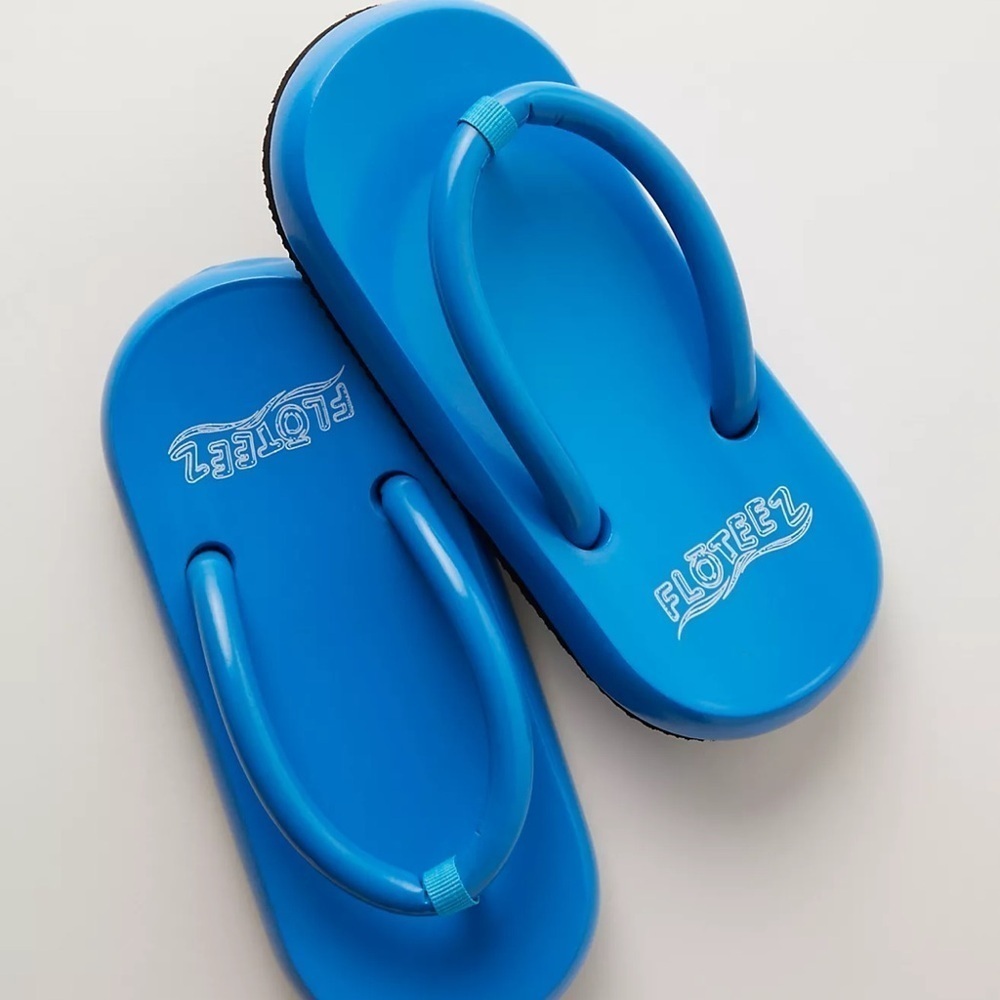 Floteez Blue Pool Float Flip Flops